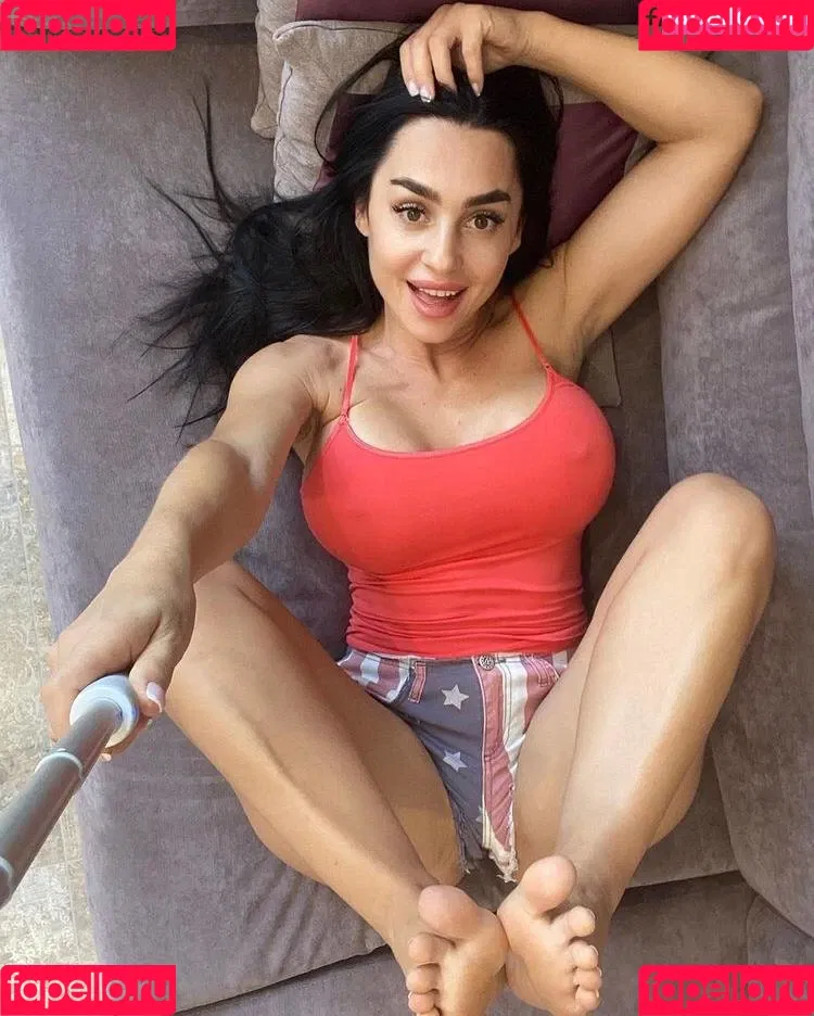 Demidova Helenka Onlyfans Photo Gallery 