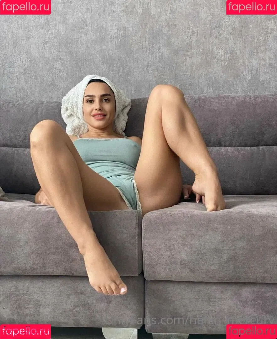 Demidova Helenka Onlyfans Photo Gallery 
