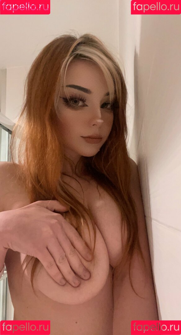 Eevee Nicole Davis Onlyfans Photo Gallery 