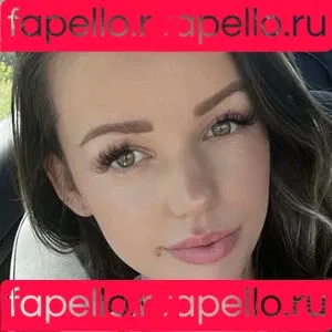 Becca Bangs Onlyfans Photo Gallery 