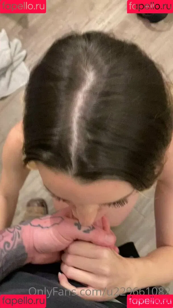 Becca Bangs Onlyfans Photo Gallery 