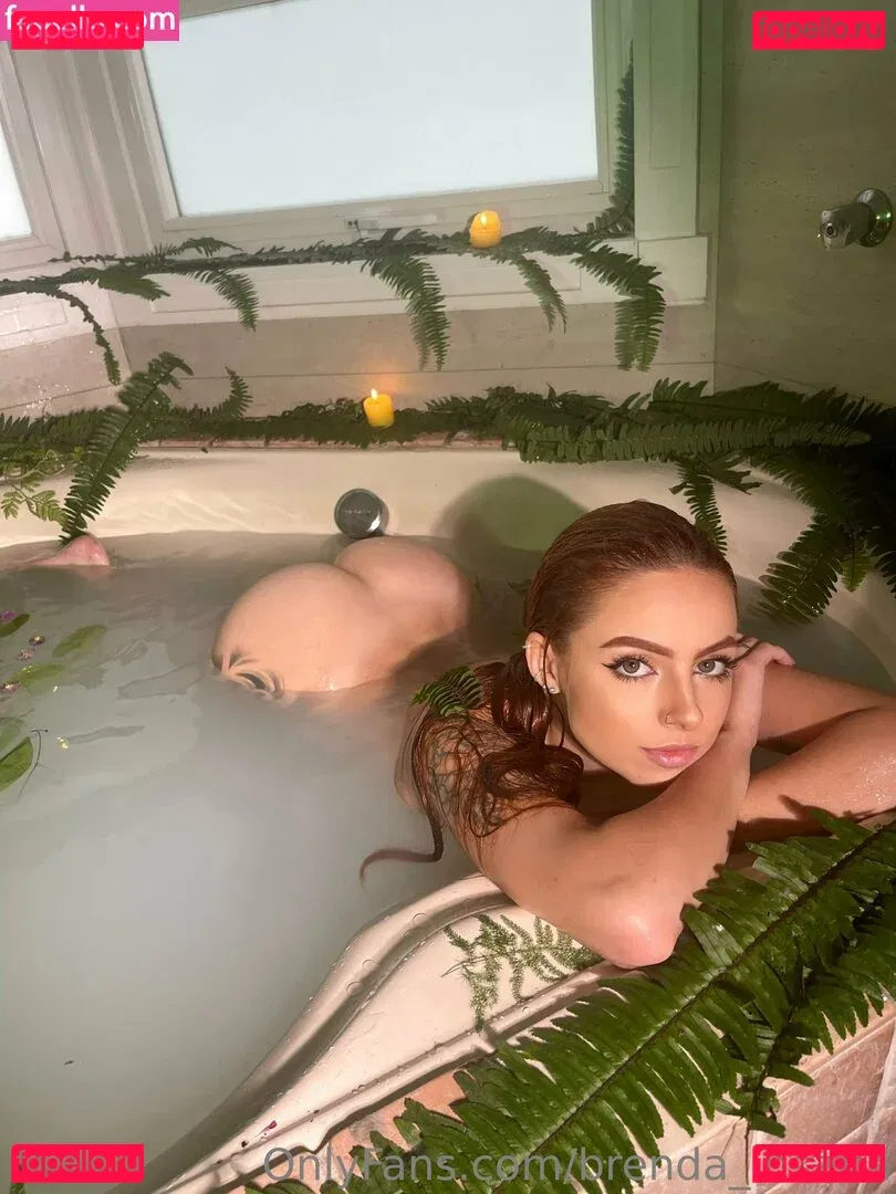 Brenda Insana Onlyfans Photo Gallery 