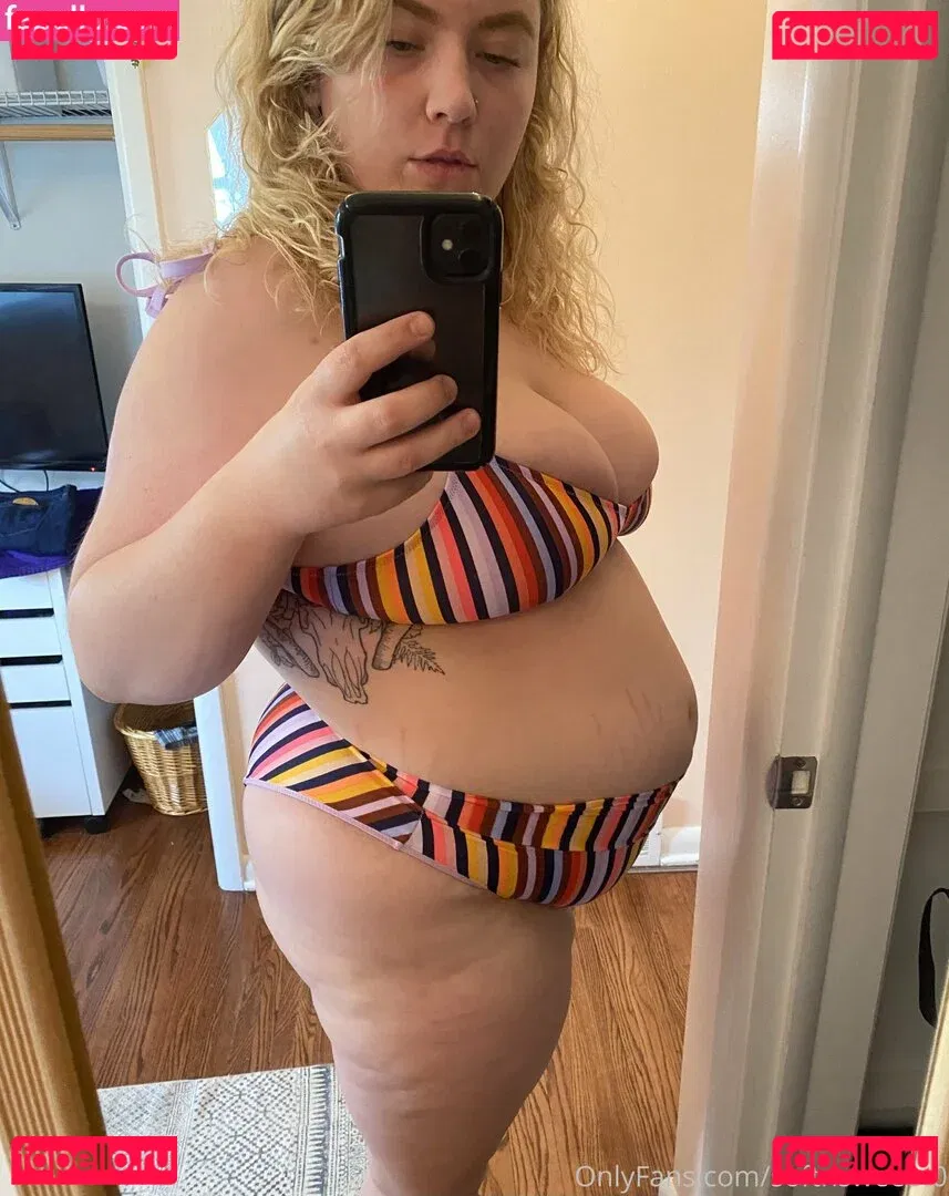 softnsweeet0 Onlyfans Photo Gallery 