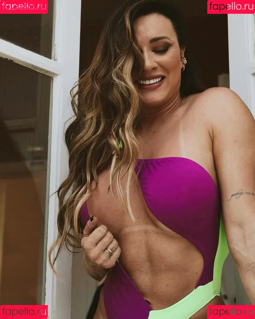 Juliana Salimeni Onlyfans Photo Gallery 