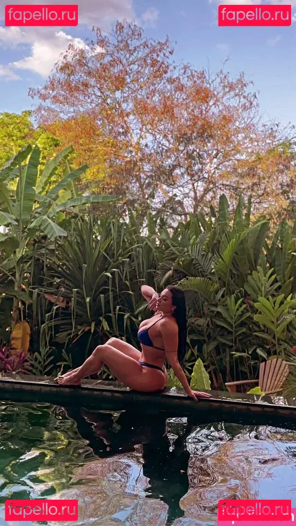 Juliana Salimeni Onlyfans Photo Gallery 