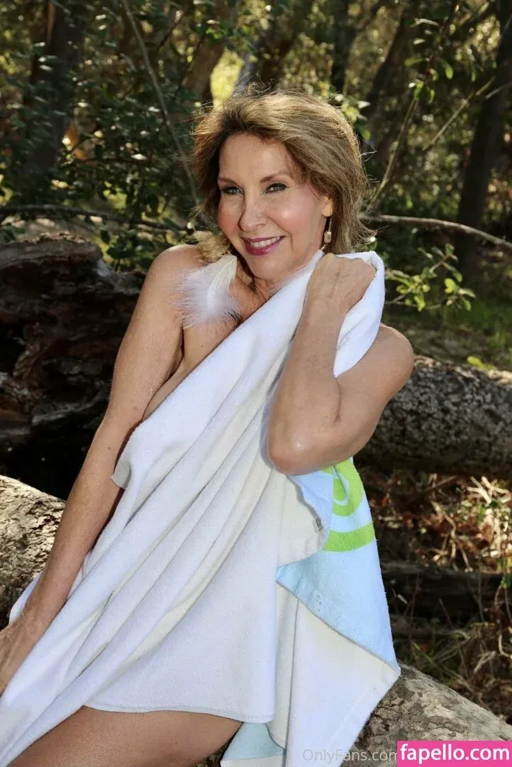 kathycameron Onlyfans Photo Gallery 