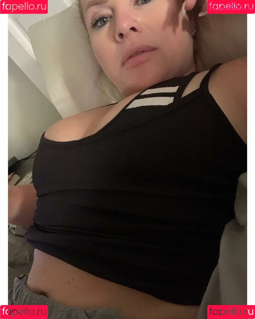 notyouraverage Onlyfans Photo Gallery 