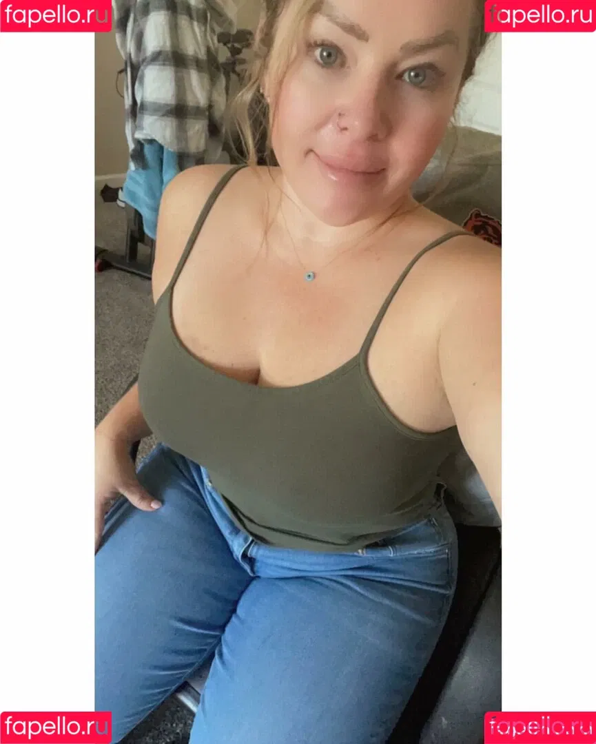 notyouraverage Onlyfans Photo Gallery 