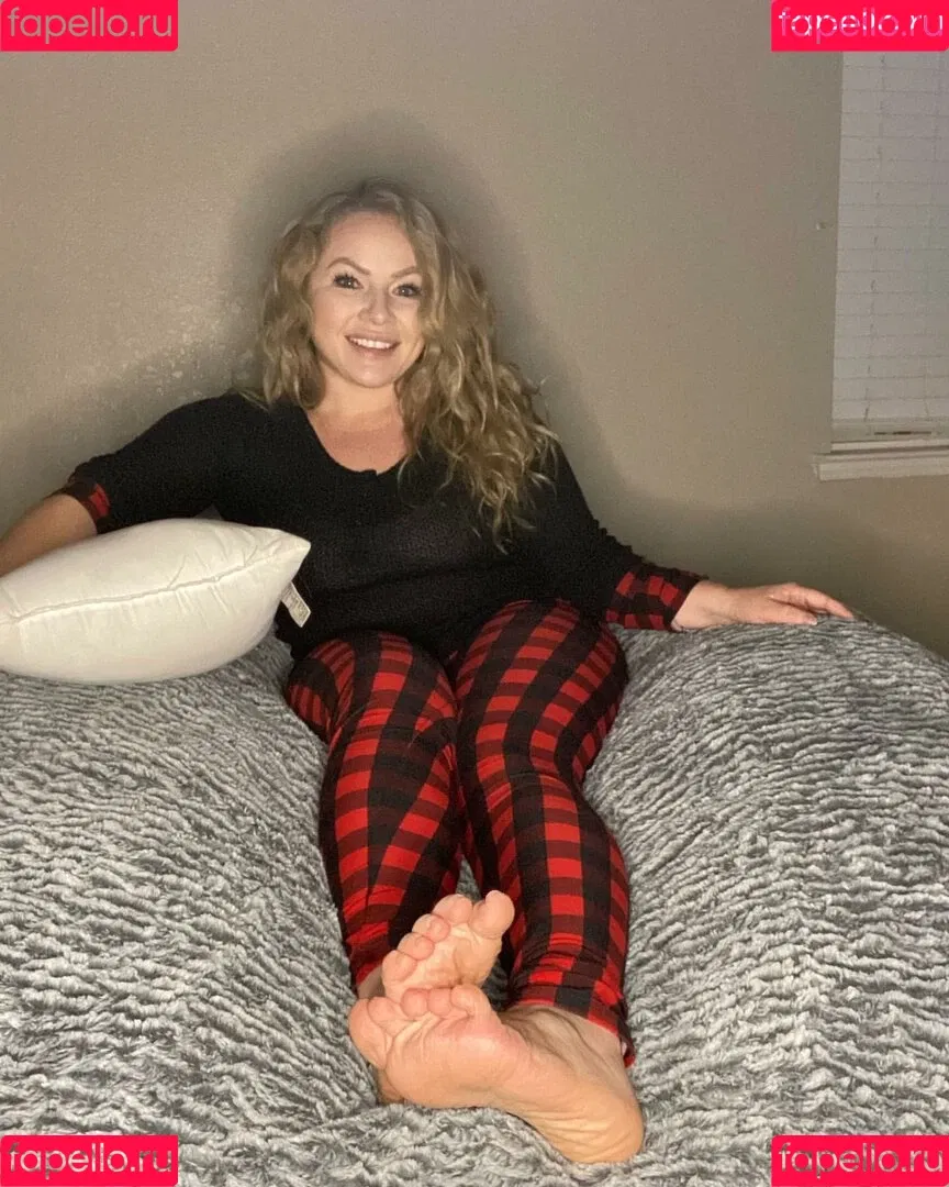 notyouraverage Onlyfans Photo Gallery 
