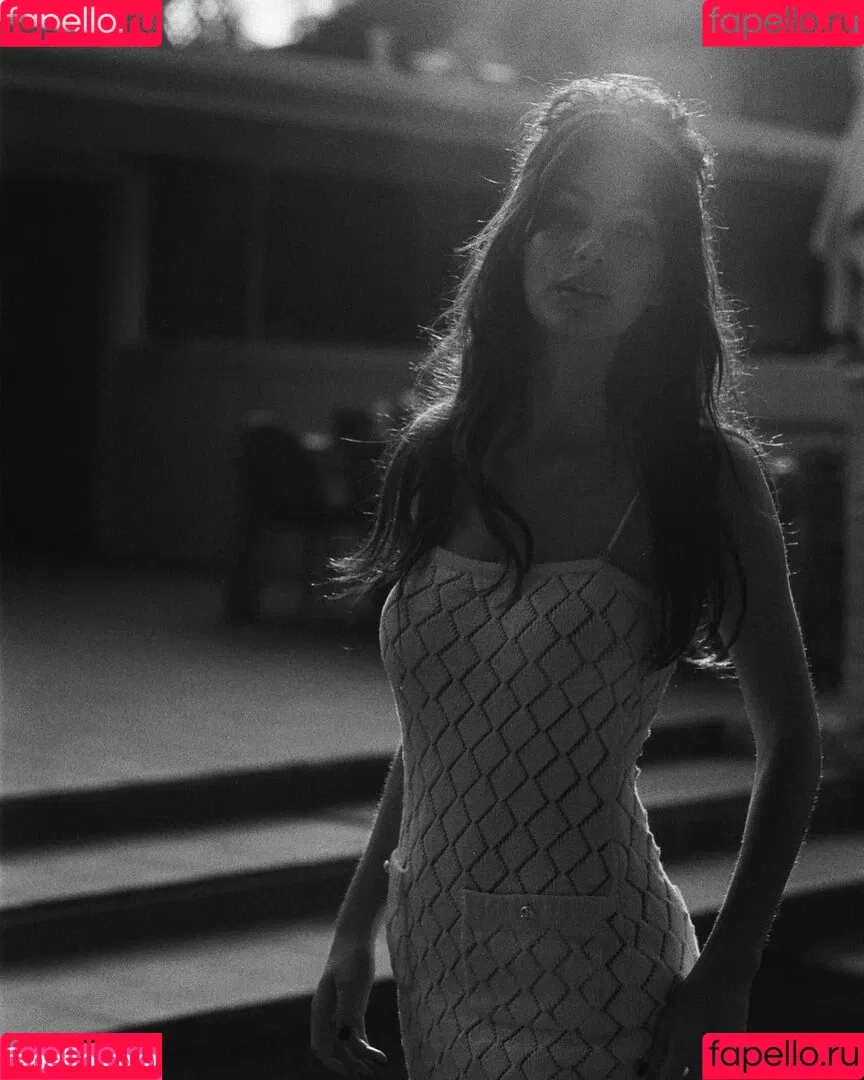 Camila Morrone Onlyfans Photo Gallery 