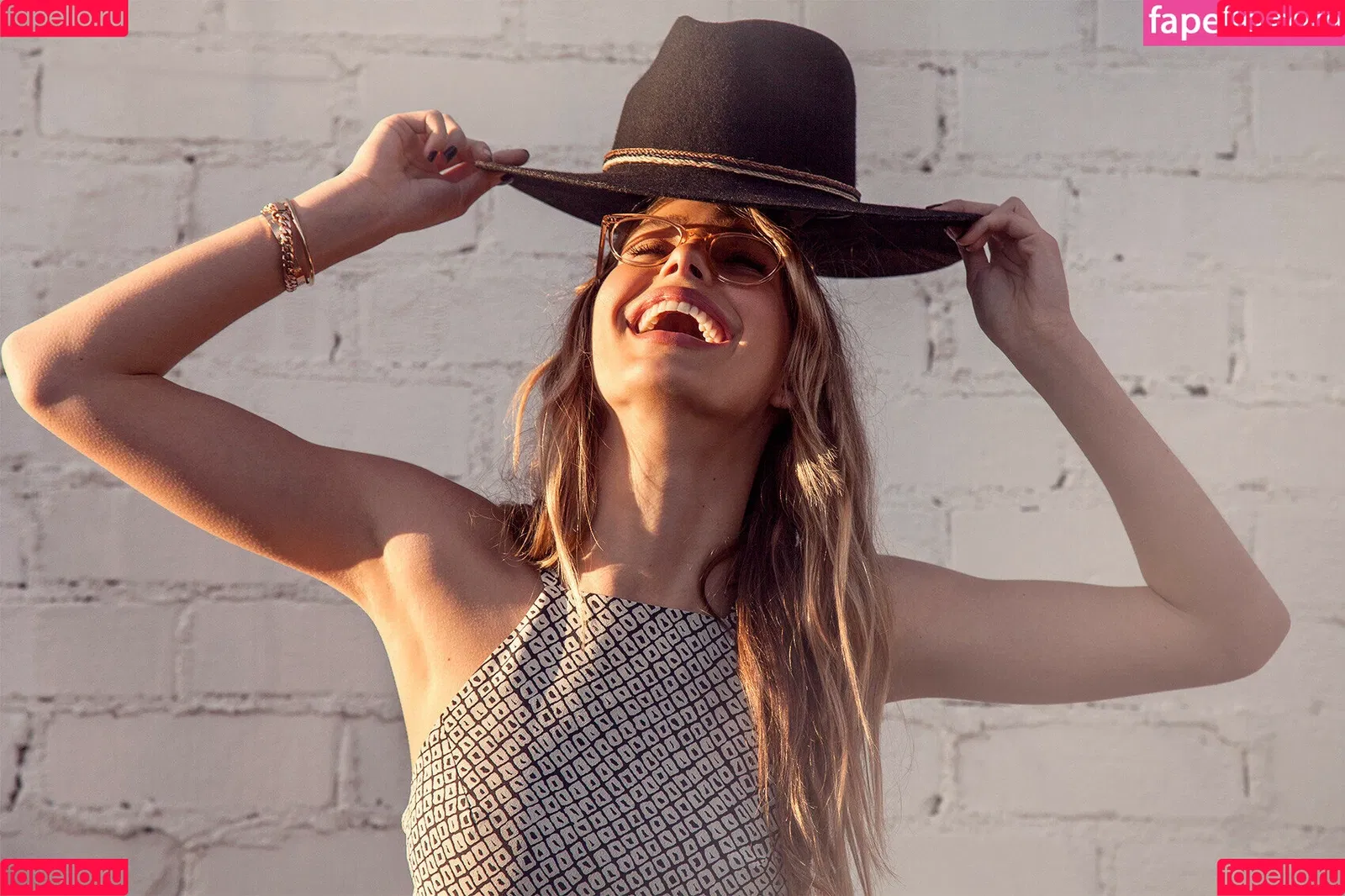 Camila Morrone Onlyfans Photo Gallery 
