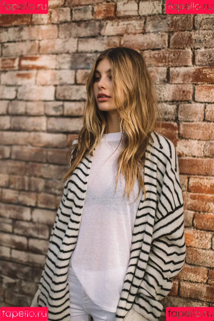 Camila Morrone Onlyfans Photo Gallery 