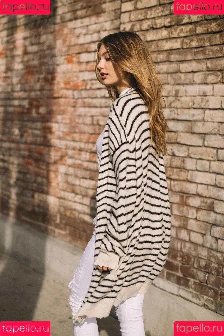 Camila Morrone Onlyfans Photo Gallery 