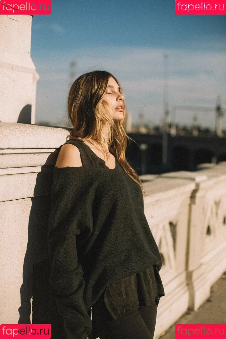 Camila Morrone Onlyfans Photo Gallery 