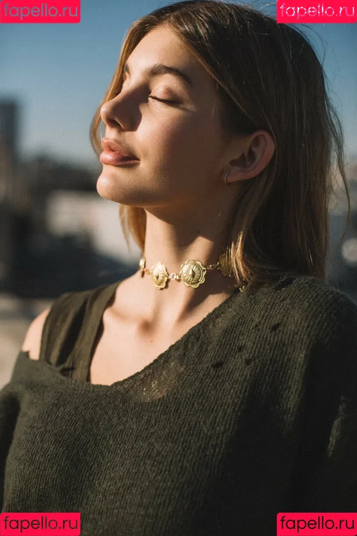 Camila Morrone Onlyfans Photo Gallery 
