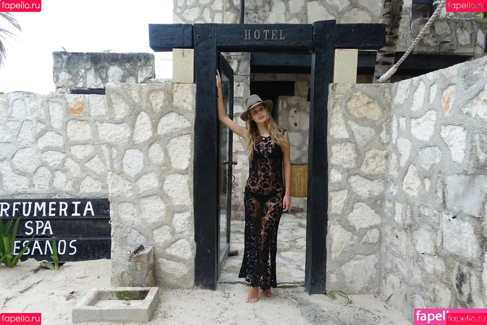Camila Morrone Onlyfans Photo Gallery 
