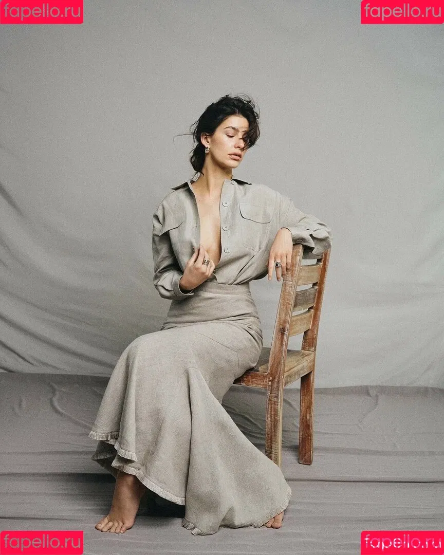Camila Morrone Onlyfans Photo Gallery 