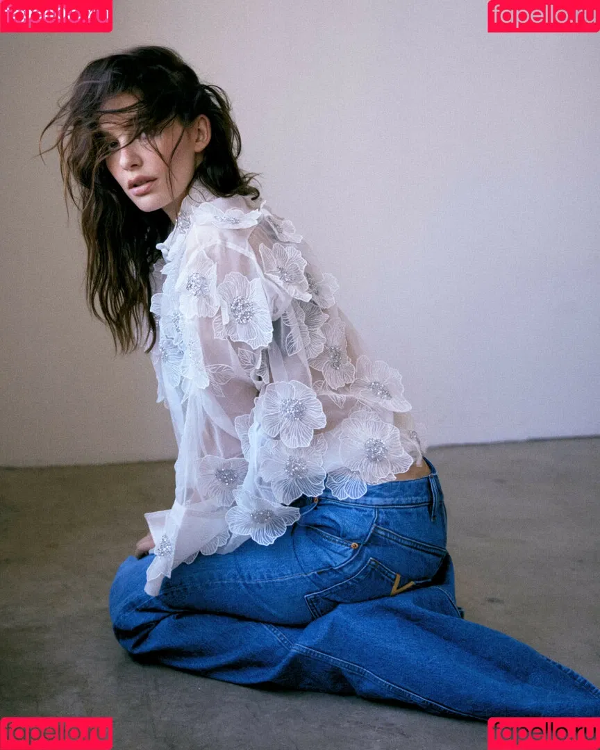 Camila Morrone Onlyfans Photo Gallery 