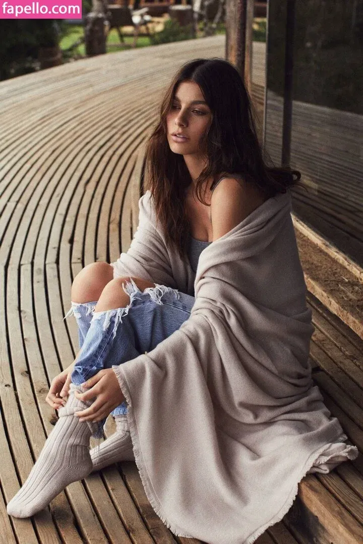 Camila Morrone Onlyfans Photo Gallery 