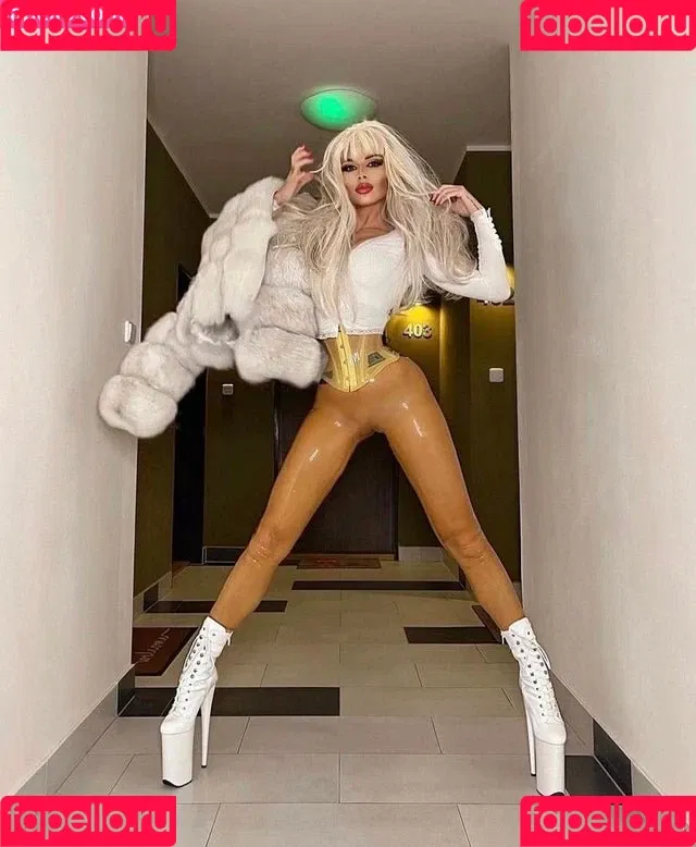 Goddess Slavena Onlyfans Photo Gallery 