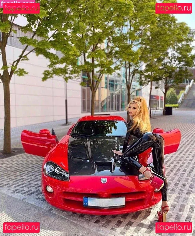 Goddess Slavena Onlyfans Photo Gallery 