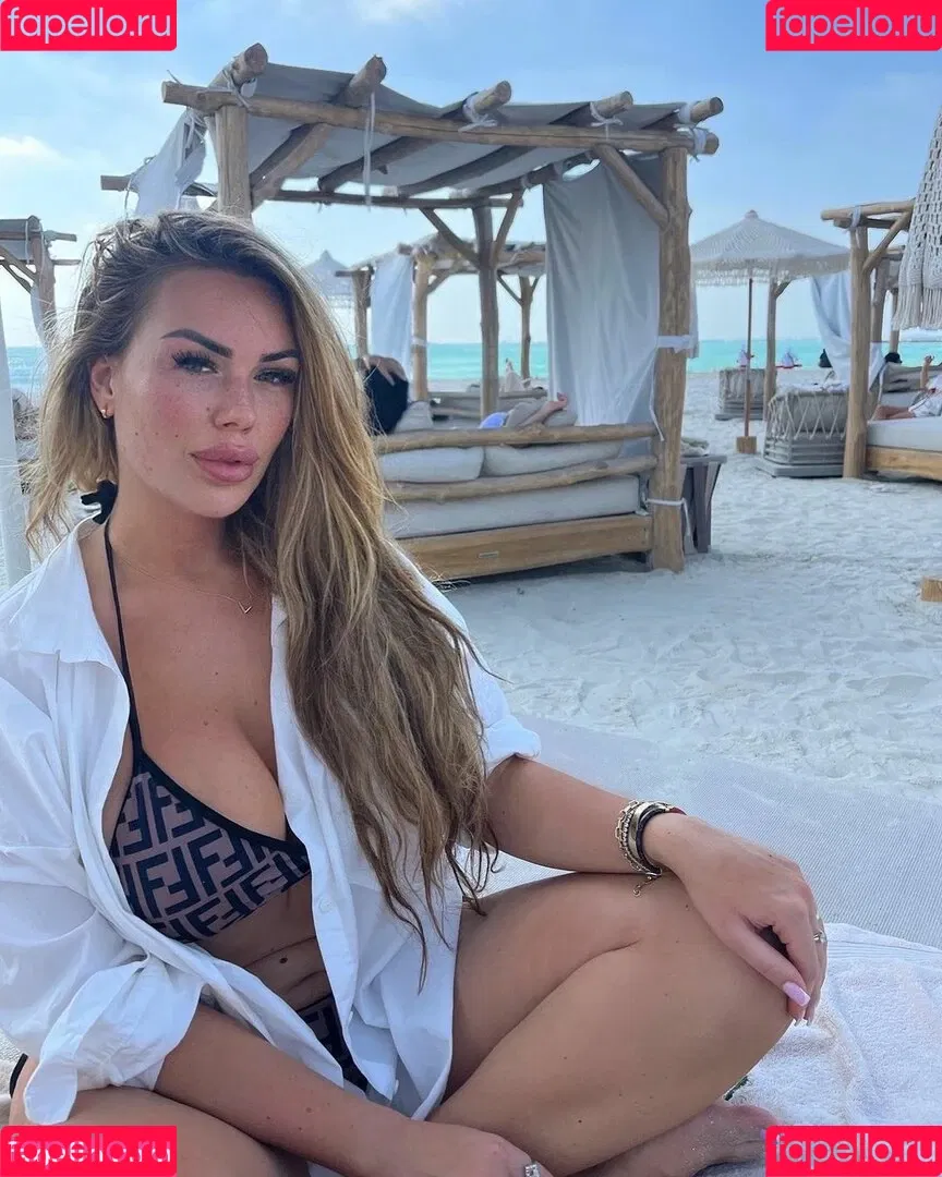 Lisa Amber Onlyfans Photo Gallery 