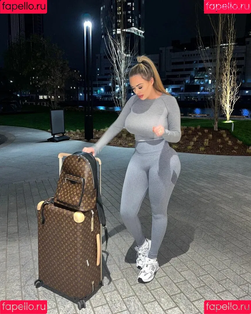 Lisa Amber Onlyfans Photo Gallery 