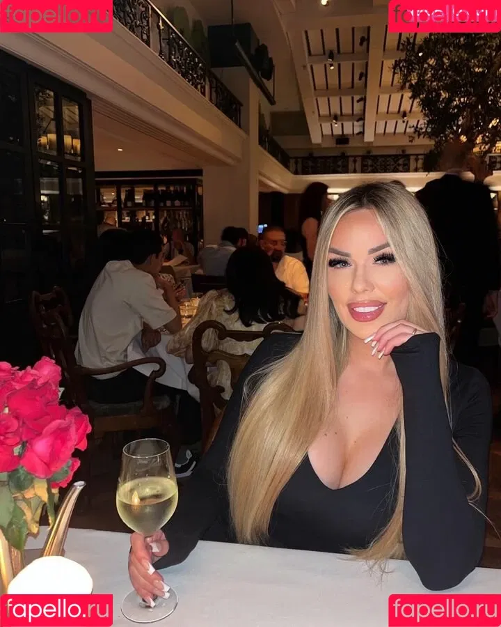 Lisa Amber Onlyfans Photo Gallery 