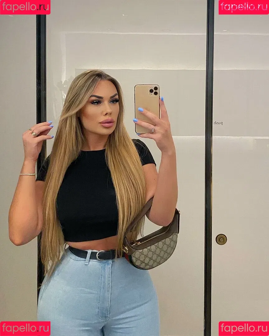 Lisa Amber Onlyfans Photo Gallery 