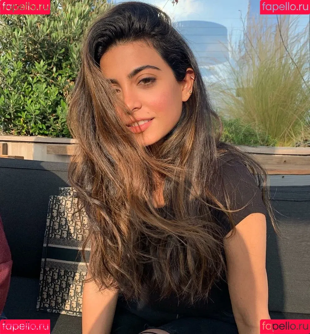Emeraude Toubia Onlyfans Photo Gallery 
