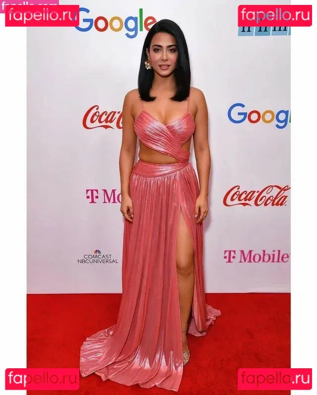 Emeraude Toubia Onlyfans Photo Gallery 