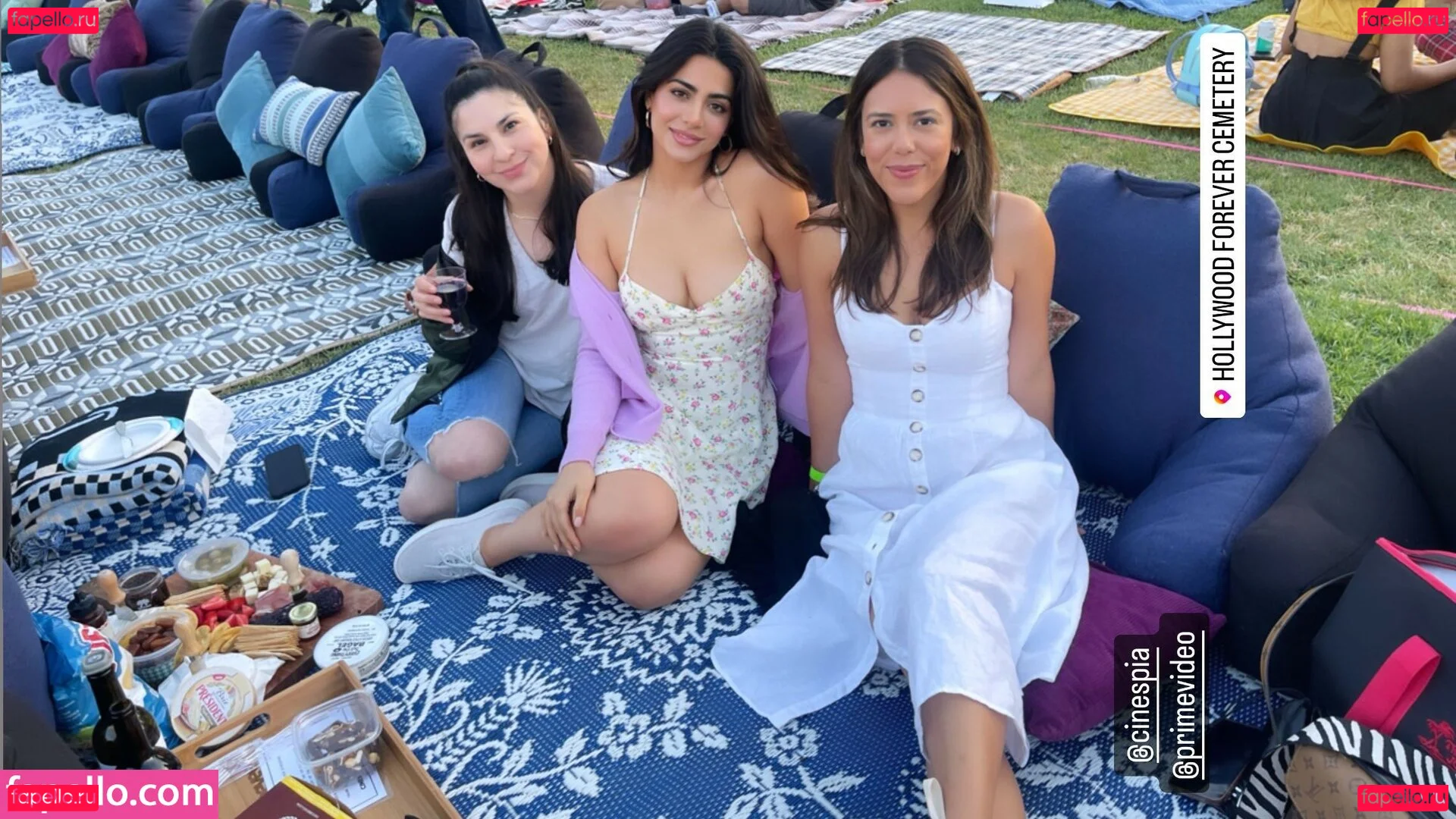 Emeraude Toubia Onlyfans Photo Gallery 