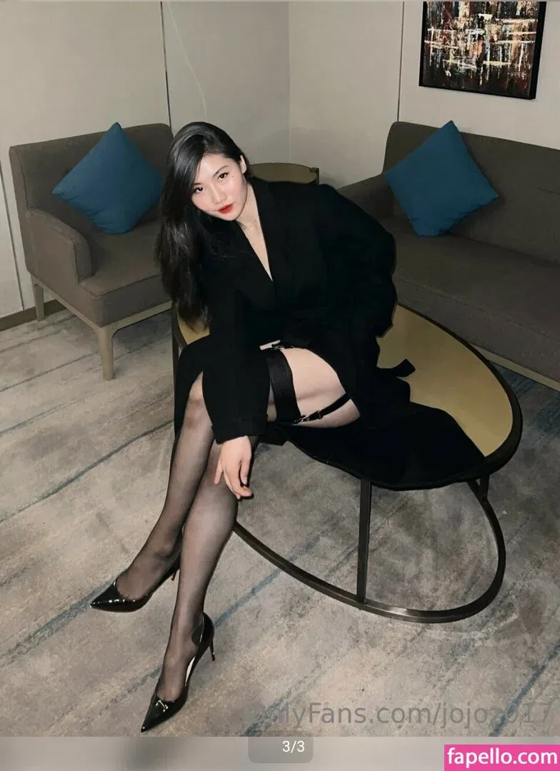 jiaojiaosquats Onlyfans Photo Gallery 