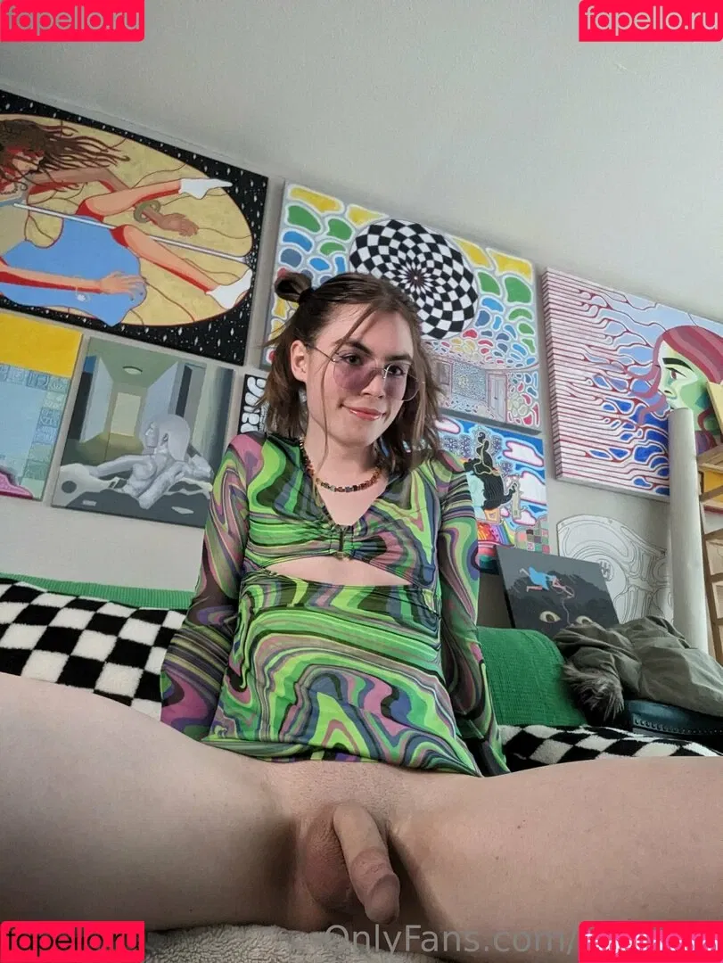 Nayomo Onlyfans Photo Gallery 