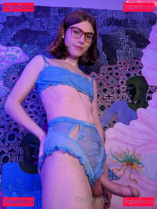 Nayomo Onlyfans Photo Gallery 