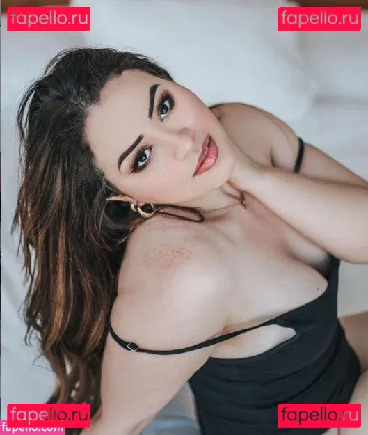 Fabricia Freitas Onlyfans Photo Gallery 