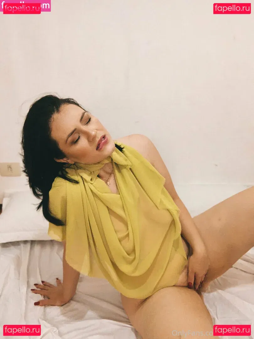 Fabricia Freitas Onlyfans Photo Gallery 