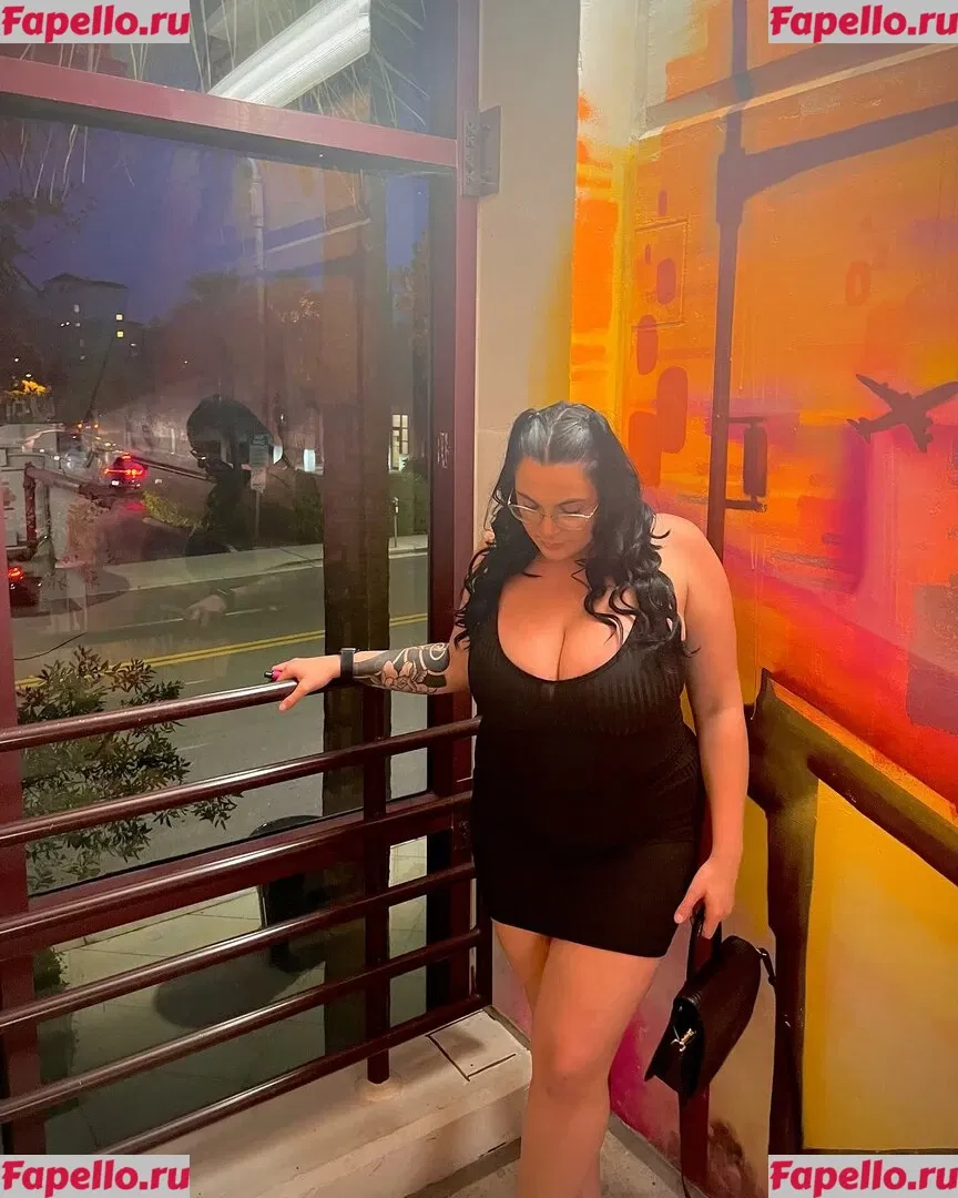 savannah Onlyfans Photo Gallery 