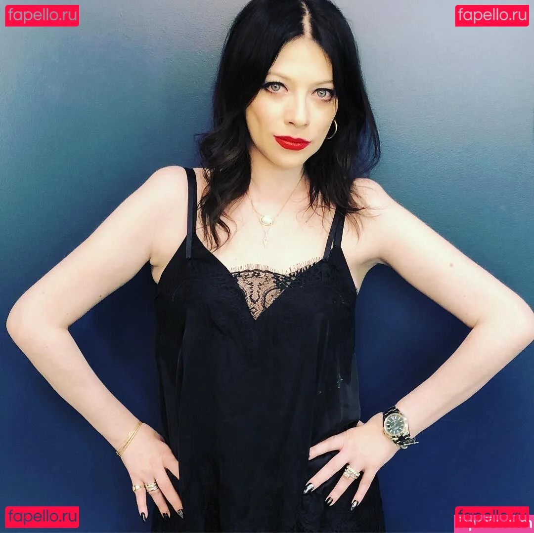 Michelle Trachtenberg Onlyfans Photo Gallery 