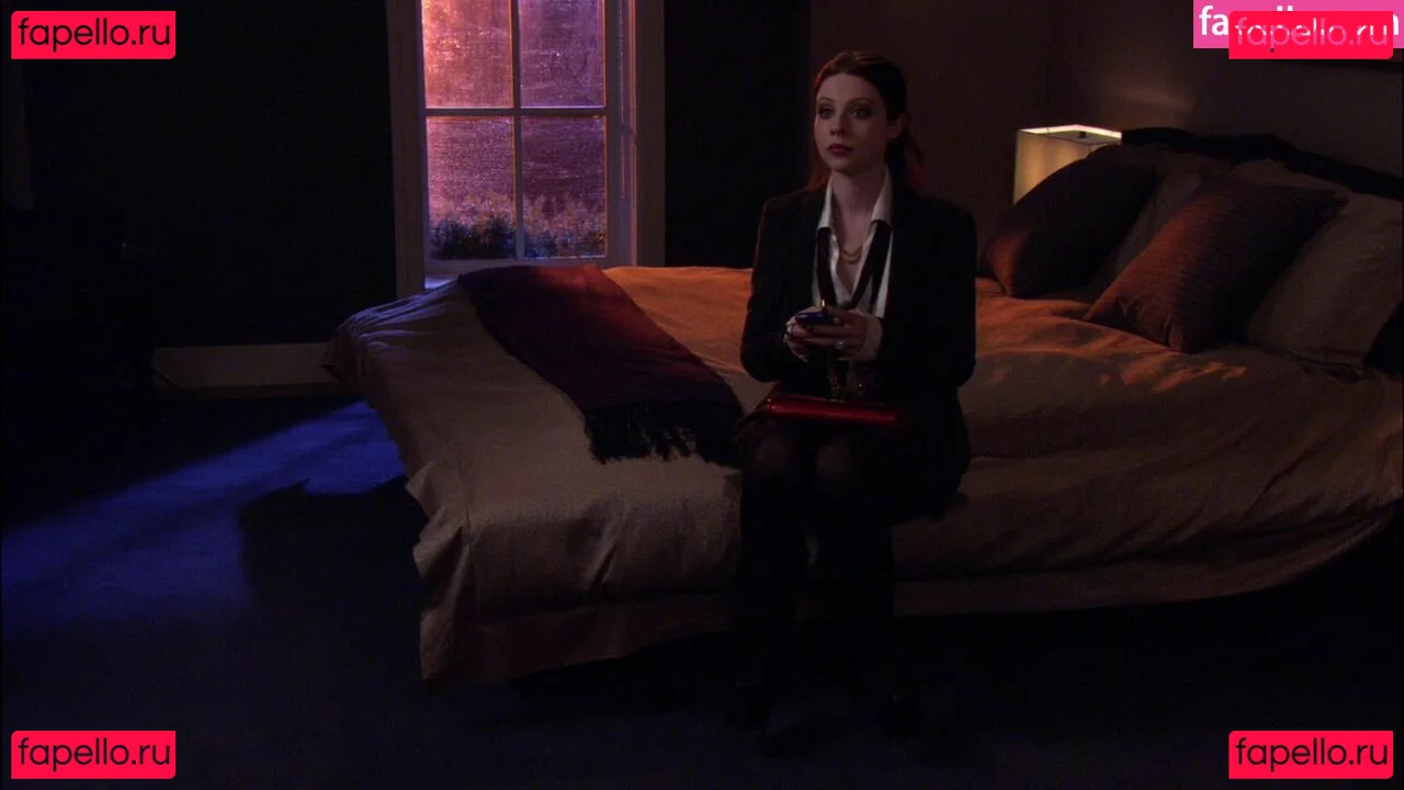 Michelle Trachtenberg Onlyfans Photo Gallery 