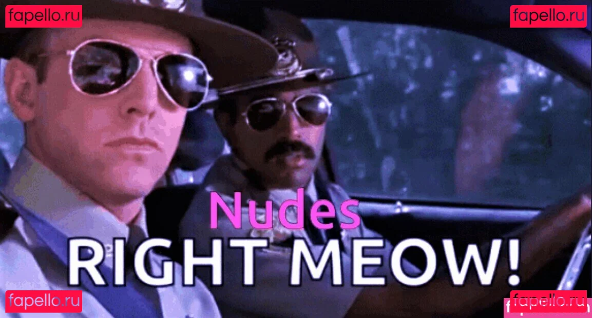 Michelle Trachtenberg Onlyfans Photo Gallery 