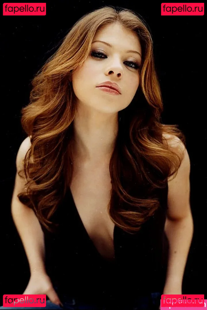 Michelle Trachtenberg Onlyfans Photo Gallery 