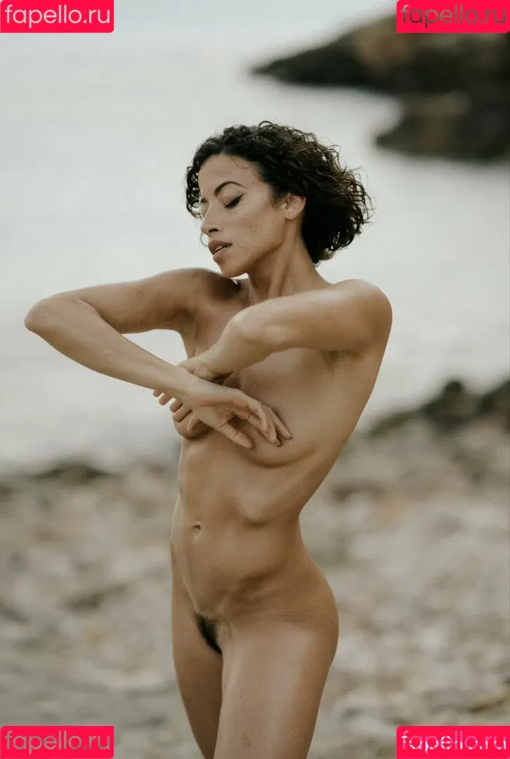 Clara Renè Onlyfans Photo Gallery 