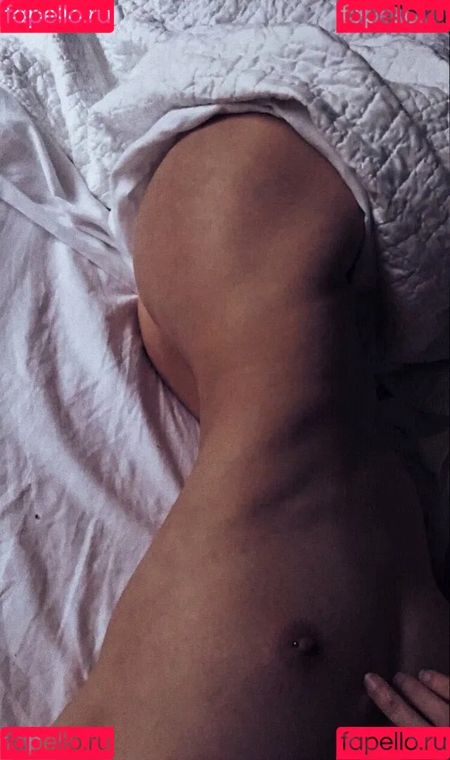 Clara Renè Onlyfans Photo Gallery 