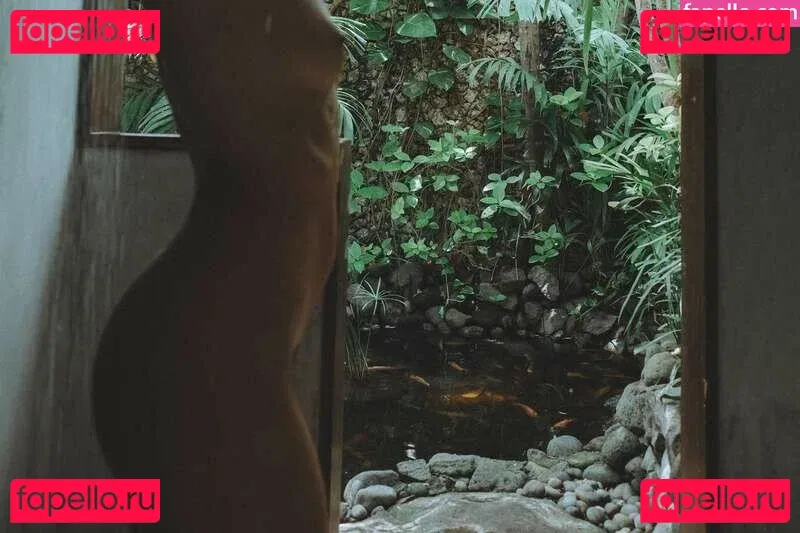 Clara Renè Onlyfans Photo Gallery 