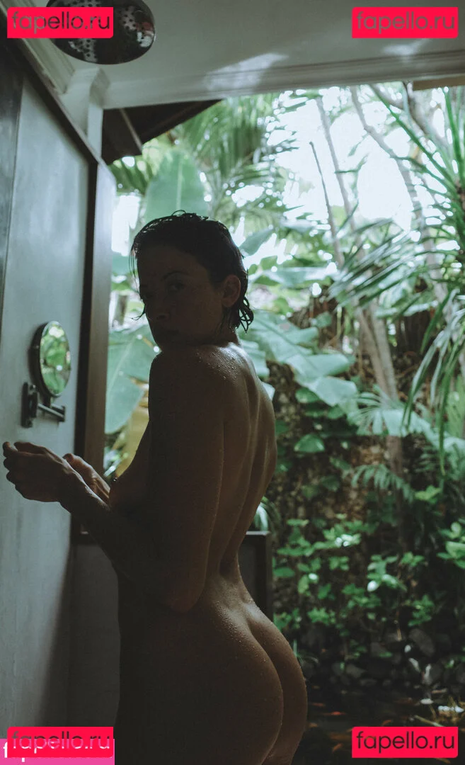 Clara Renè Onlyfans Photo Gallery 