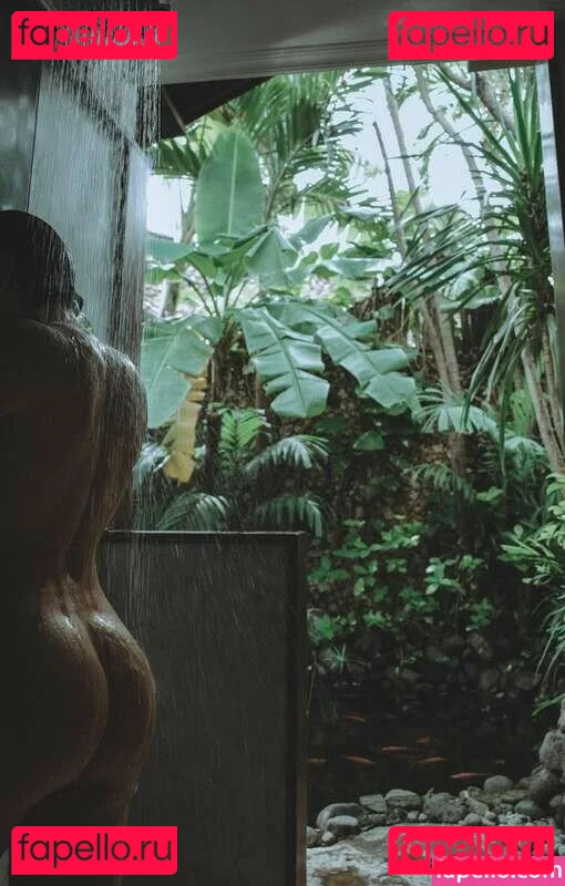 Clara Renè Onlyfans Photo Gallery 