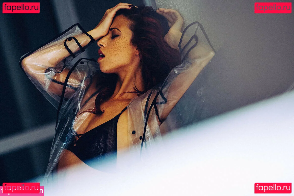 Clara Renè Onlyfans Photo Gallery 