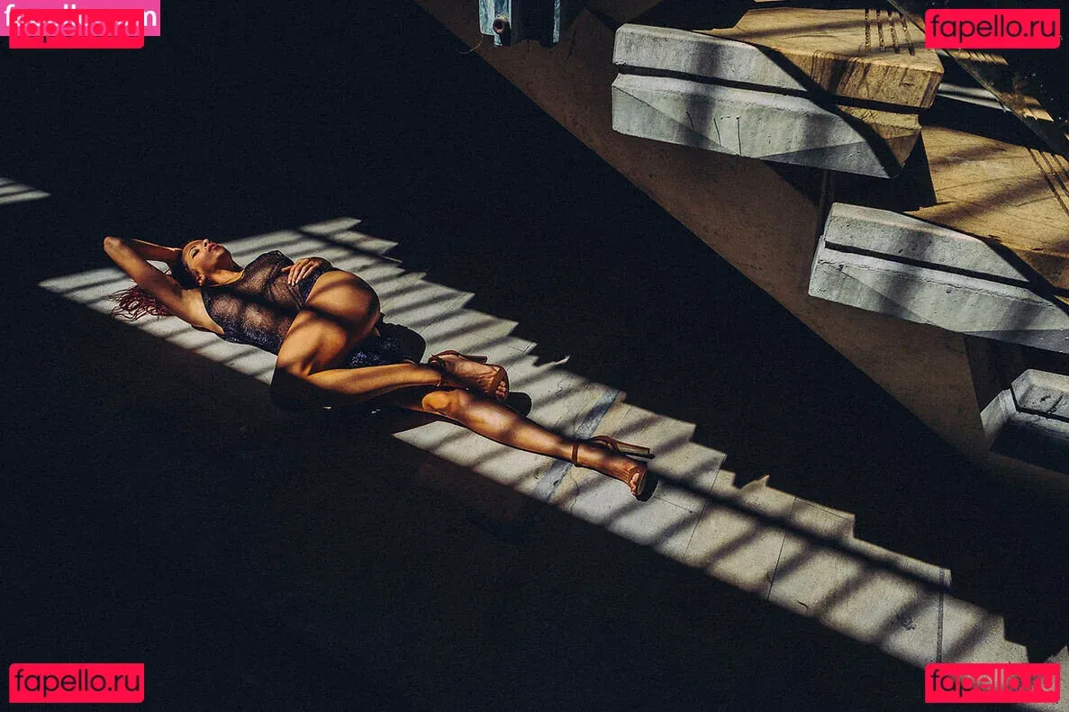 Clara Renè Onlyfans Photo Gallery 