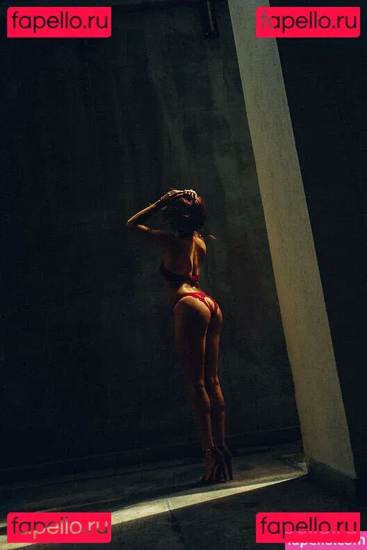 Clara Renè Onlyfans Photo Gallery 